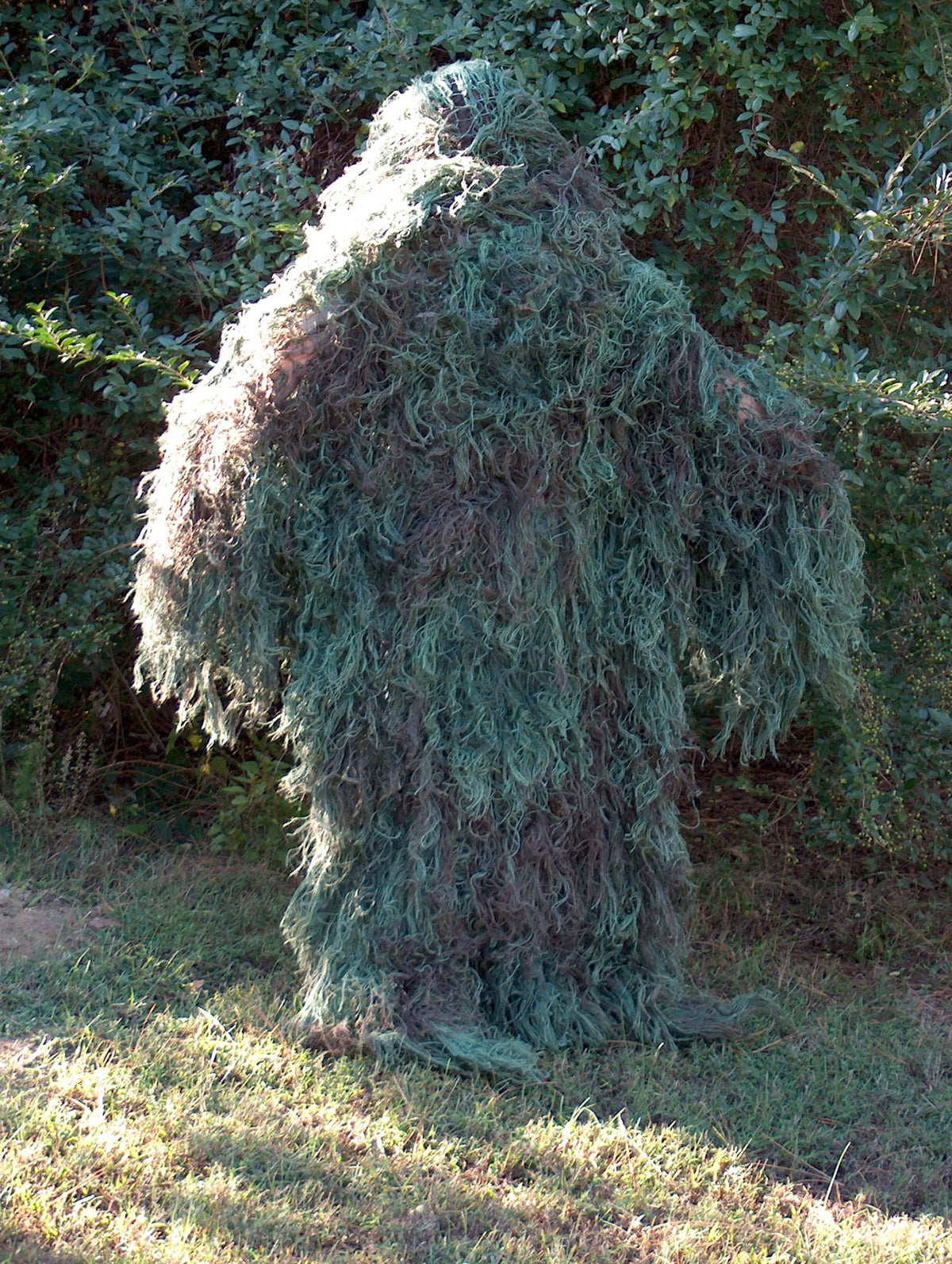 Jute Ghillie Poncho Leafy Green